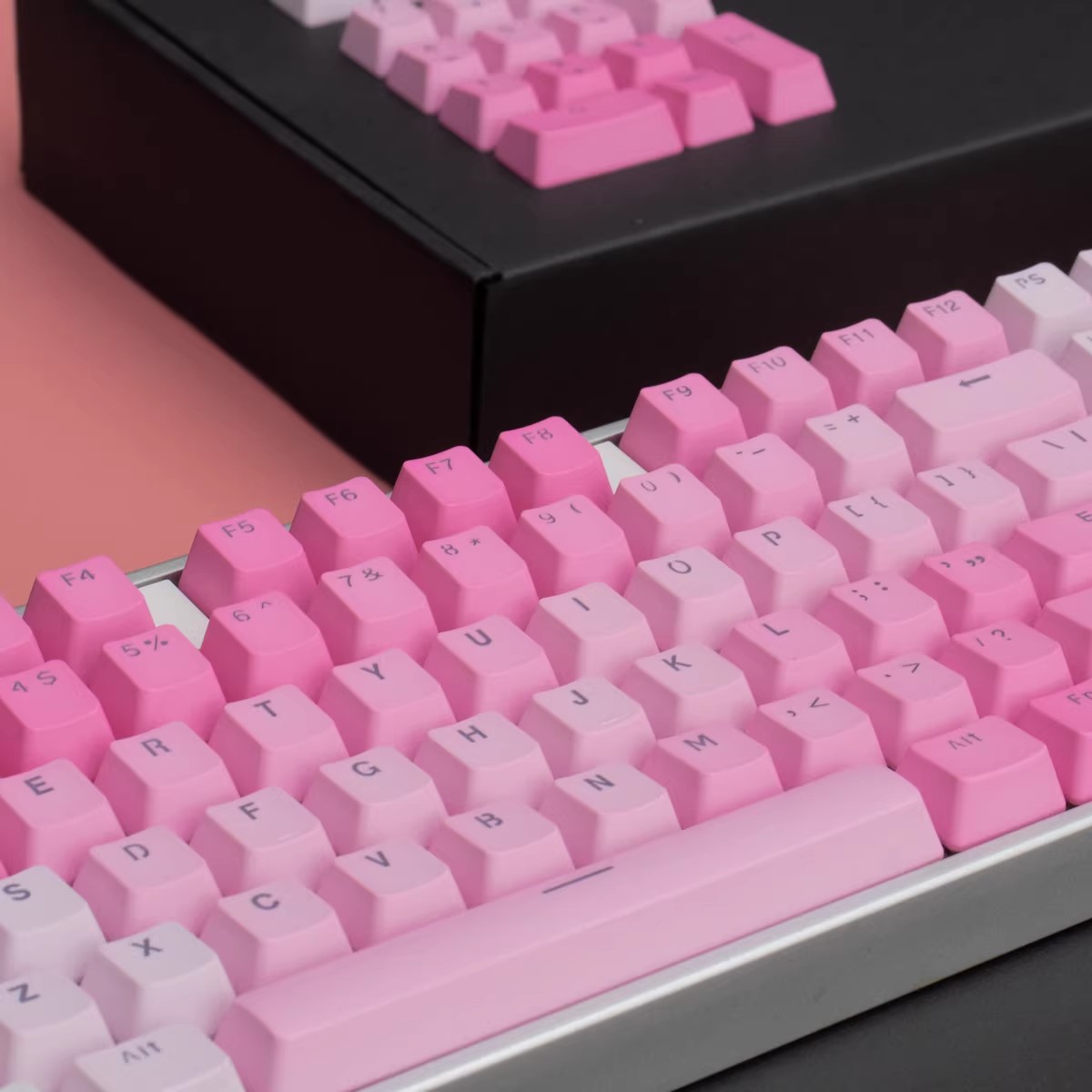 104 คีย์ SAKURA สีชมพู Keycaps - Keycaps Pbt Double Shot 104 Keys บทวิจารณ์และราคา